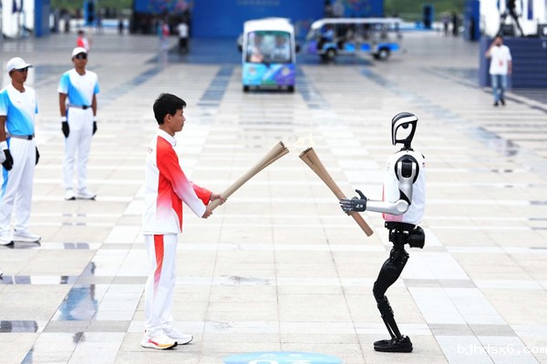 1762759656233450.jpg 新华社记者 江汉 摄.jpg